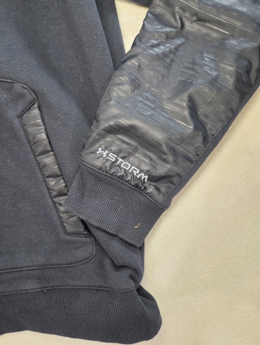 Under Armour Storm Hoodie L Black Full Zip Fleece Loose Fit - Picture 3 of 6